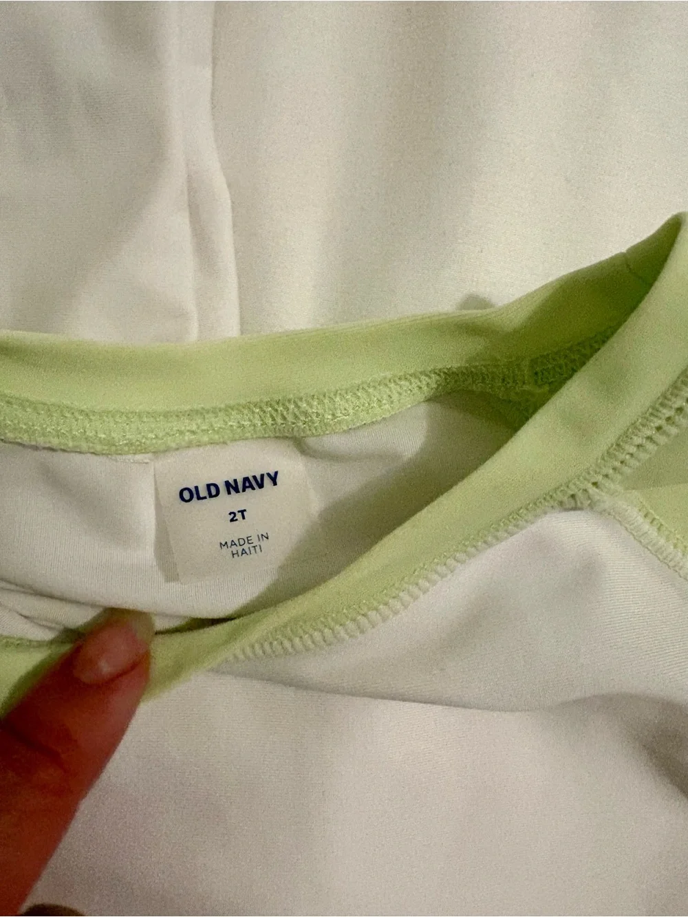 Old navy toddler boys swim rash guard shirt 2 pc set bundle summer 2T 24M white